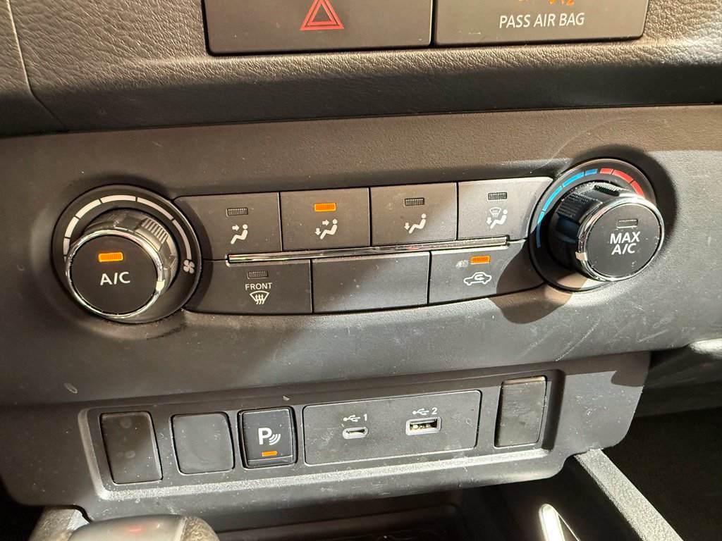 Used 2022 Nissan Frontier SV w/ Technology Package RWD image 20