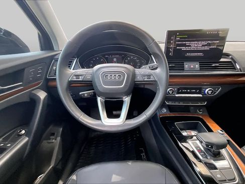 Used 2023 Audi Q5 2.0T Premium w/ Convenience Package AWD/4WD image 6
