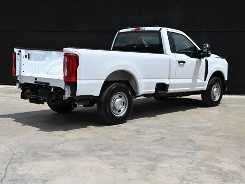 Used 2026 Ford F250 XL image 4