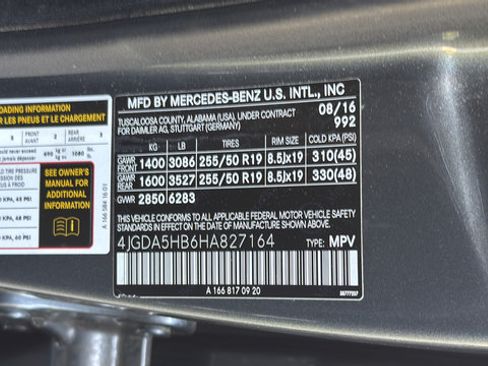 Used 2017 Mercedes-Benz GLE 350 4MATIC image 35