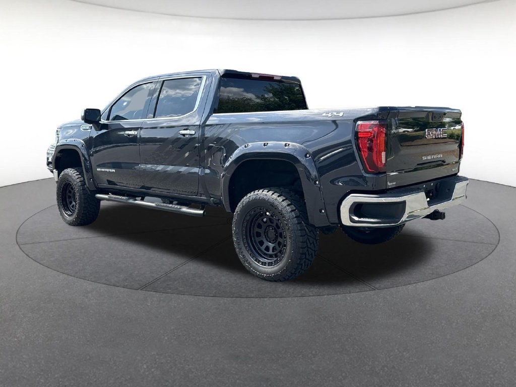 Used 2026 GMC Sierra 1500 SLT AWD/4WD image 3