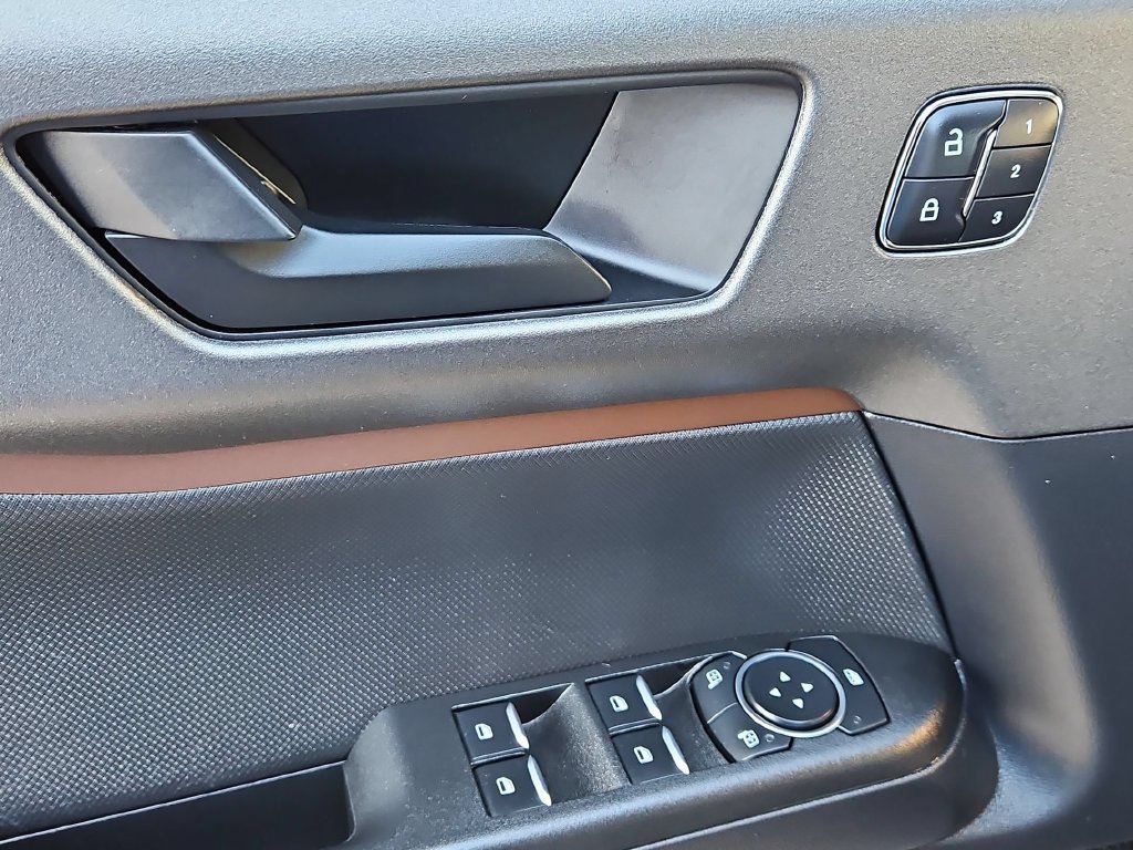 Used 2025 Ford Bronco Sport Outer Banks AWD/4WD image 13