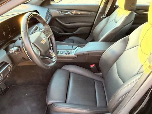 Used 2025 Cadillac CT5 Sport image 13