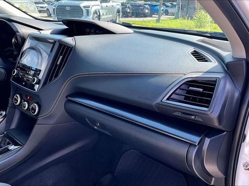 Used 2021 Subaru Crosstrek 2.5i Sport w/ Moonroof Package AWD/4WD image 21