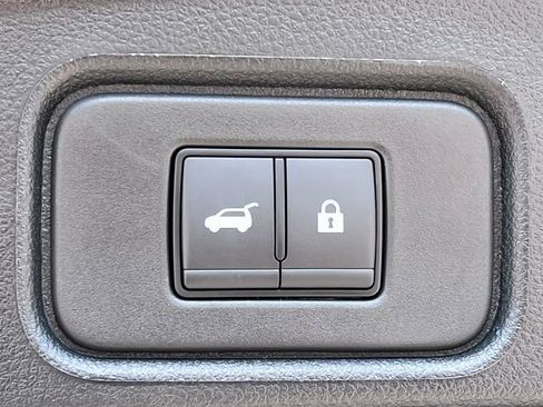 New 2026 Nissan Pathfinder Platinum AWD/4WD image 34