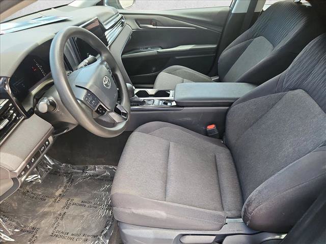 Used 2025 Toyota Camry LE FWD image 21
