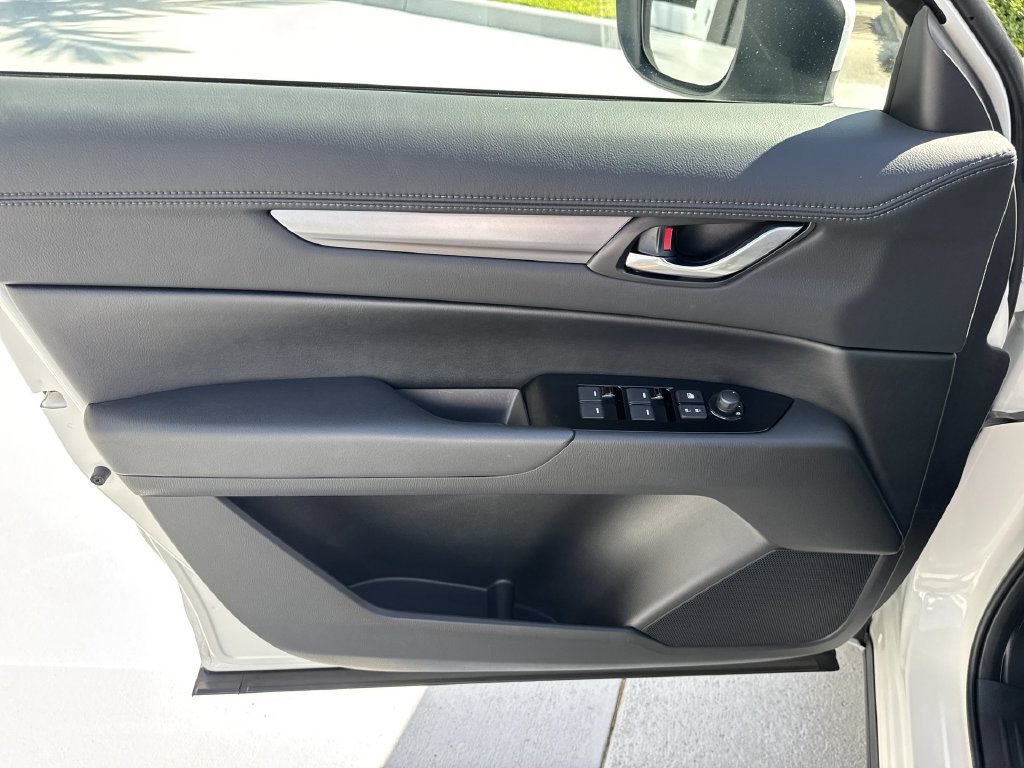 Used 2025 MAZDA CX-5 AWD 2.5 S w/ Select Package image 39