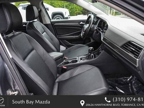 Used 2019 Volkswagen Jetta SEL FWD image 16