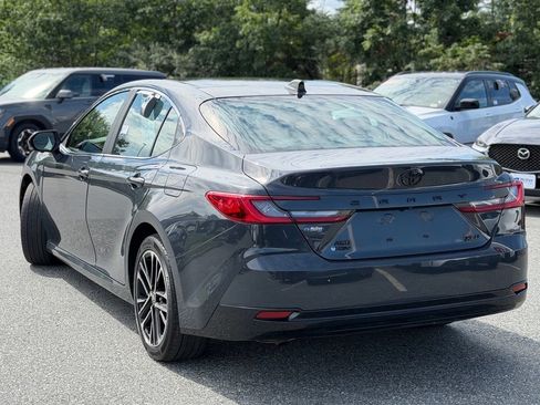 Used 2025 Toyota Camry XLE w/ Premium Plus Package AWD/4WD image 3