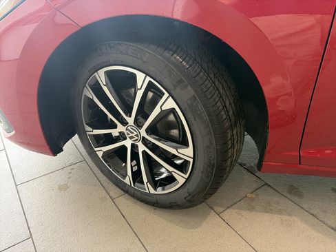 Used 2026 Volkswagen Jetta Sport FWD image 8