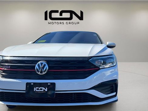 Used 2020 Volkswagen Jetta GLI Autobahn image 9