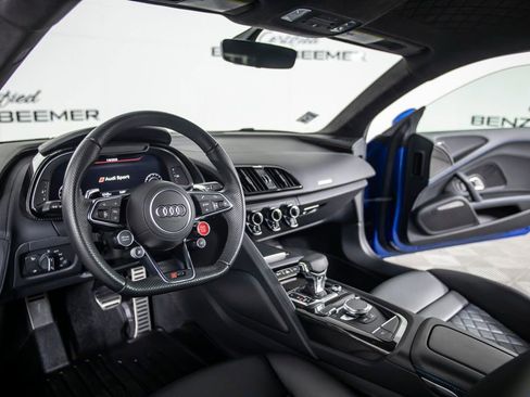 Used 2023 Audi R8 V10 performance image 18