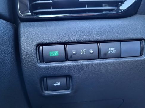 New 2025 Nissan Sentra SV image 26