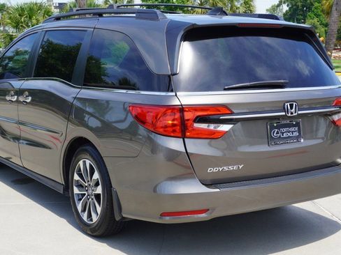 Used 2021 Honda Odyssey EX-L image 8