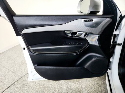 Used 2019 Volvo XC90 T6 R-Design w/ Advanced Package image 25