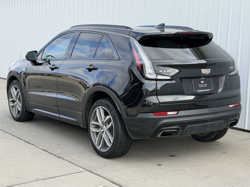 Used 2019 Cadillac XT4 Sport w/ Cold Weather Package image 7