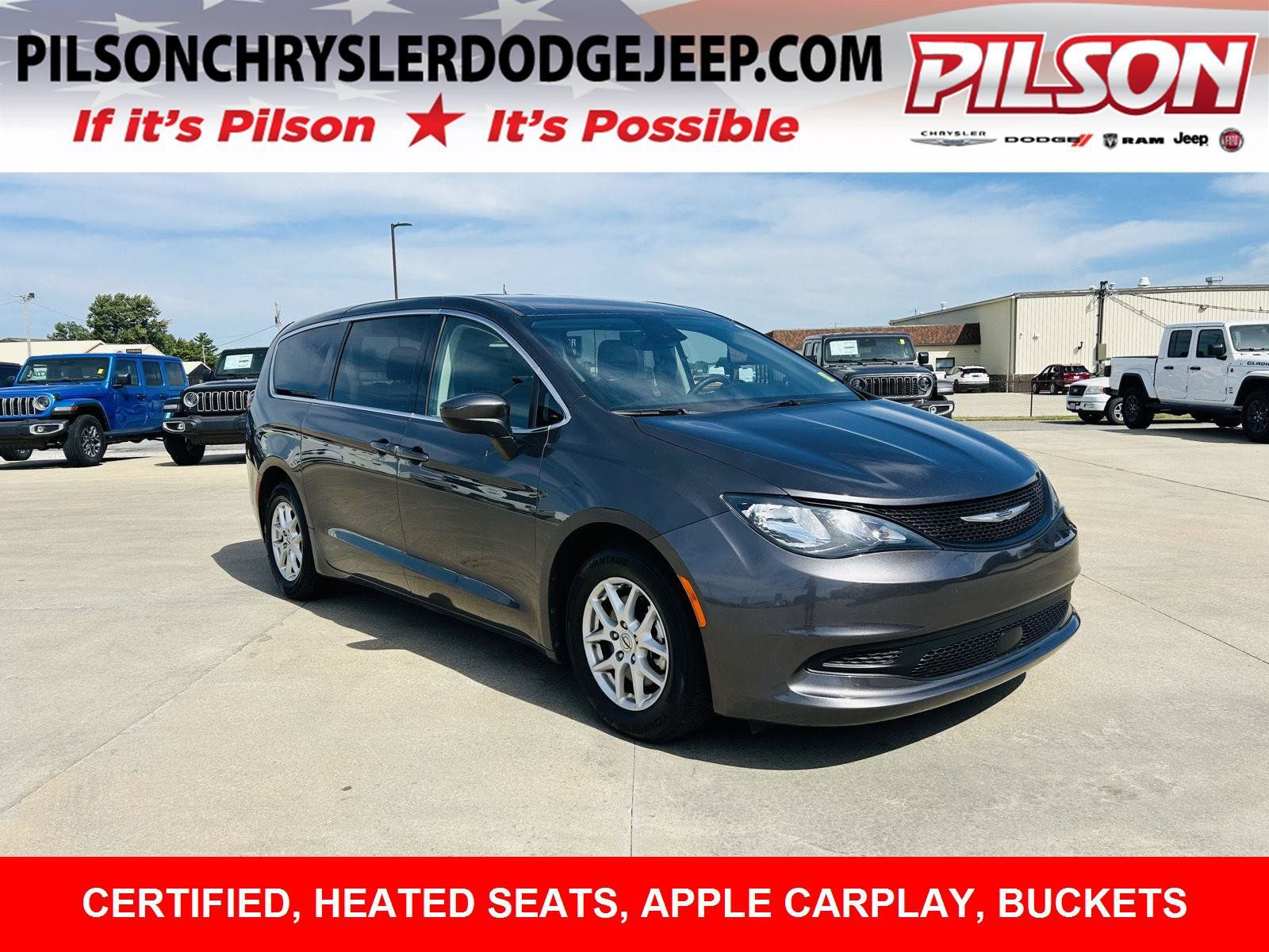 Used 2023 Chrysler Voyager LX FWD image 1