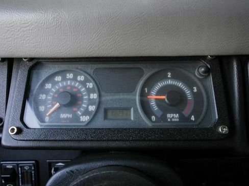 Used 2001 HUMMER H1 4-Door Wagon AWD/4WD image 46