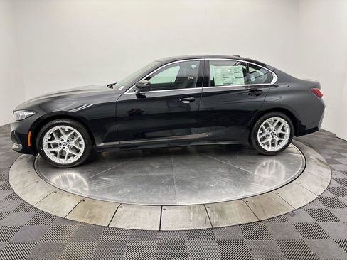 New 2026 BMW 330i xDrive Sedan w/ Premium Package AWD/4WD image 16