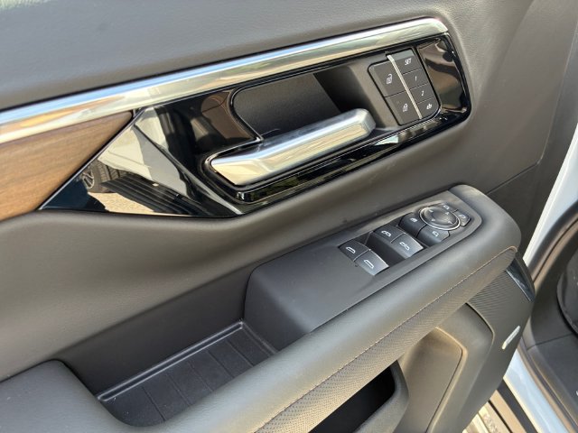 New 2027 Chevrolet Tahoe High Country AWD/4WD image 12