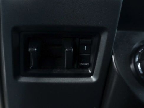 Used 2021 Ford F550 4x4 Regular Cab Super Duty image 39