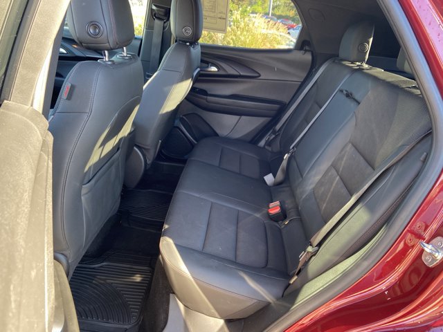 Used 2023 Chevrolet TrailBlazer RS w/ Convenience Package FWD image 16