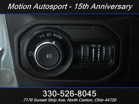 Used 2021 Jeep Wrangler Unlimited Sahara AWD/4WD image 19