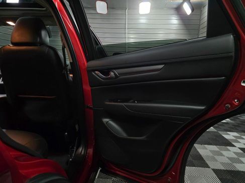 Used 2019 MAZDA CX-5 Touring image 36