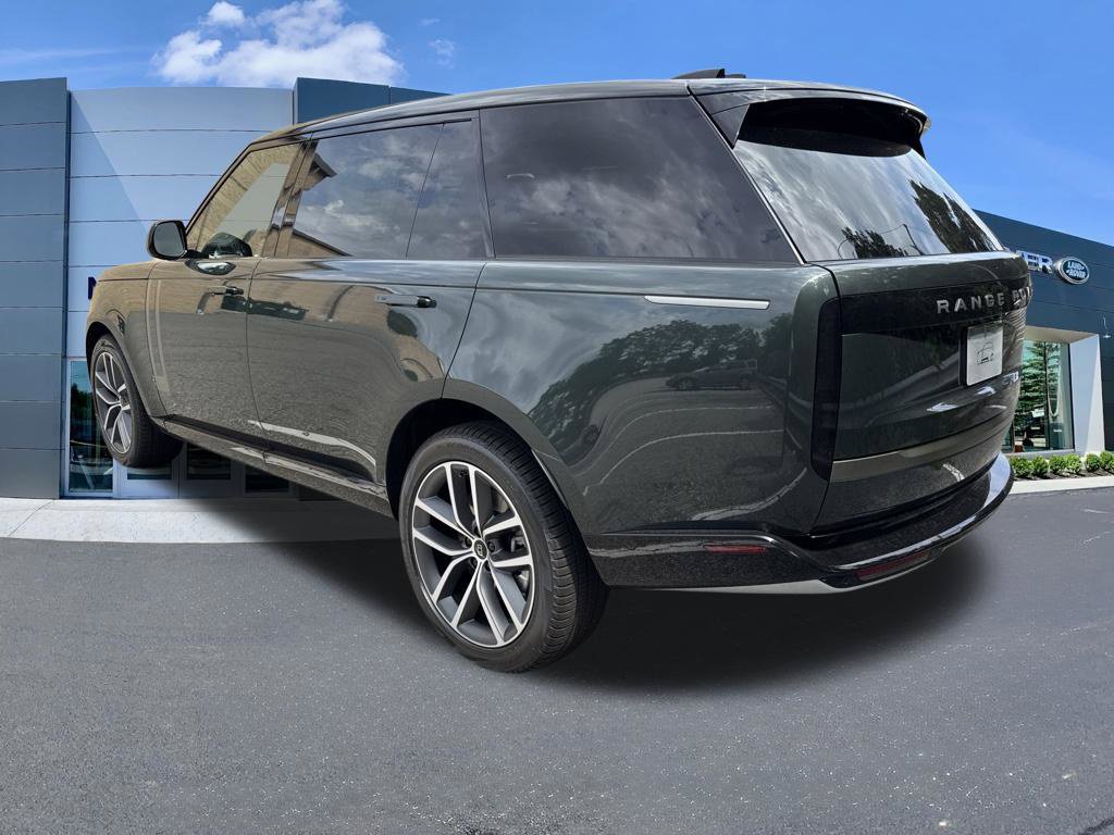 New 2027 Land Rover Range Rover Long Wheelbase SE AWD/4WD image 7