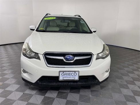 Used 2015 Subaru Crosstrek 2.0i Premium w/ Moonroof Package image 3