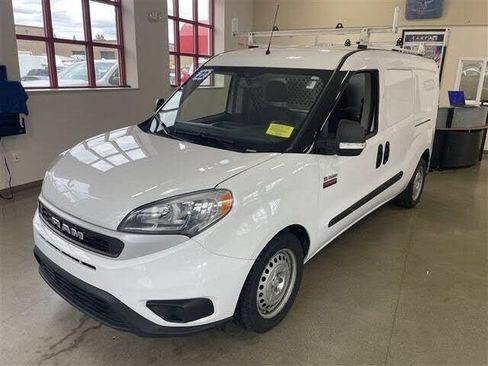 Used 2022 RAM ProMaster City Tradesman FWD image 2