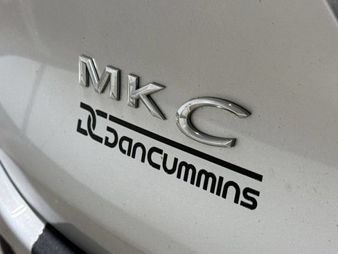 Used 2019 Lincoln MKC Reserve w/ MKC Technology Package FWD image 27