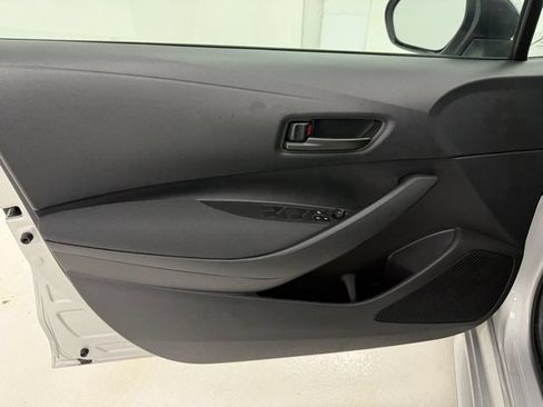 Used 2024 Toyota Corolla LE FWD image 29