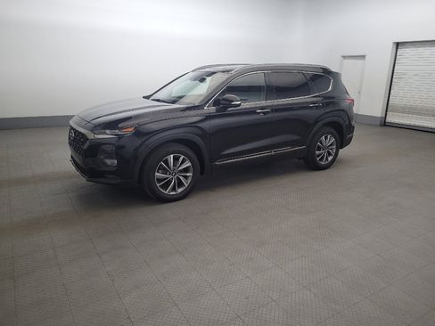 Used 2019 Hyundai Santa Fe AWD image 2