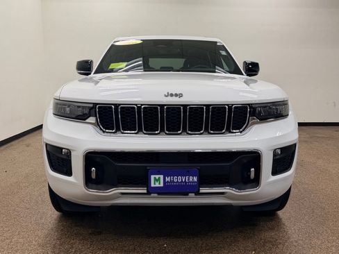 Used 2023 Jeep Grand Cherokee Overland AWD/4WD image 9