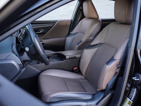 Used 2023 Lexus ES 350 image 19