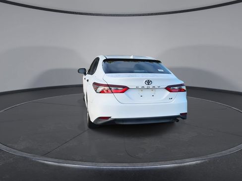 Used 2023 Toyota Camry LE FWD image 7