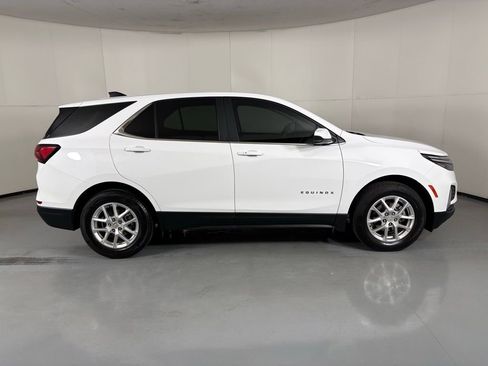 Used 2024 Chevrolet Equinox LT image 9