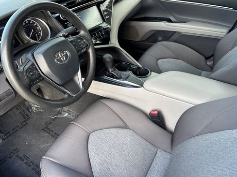 Certified 2018 Toyota Camry LE image 12