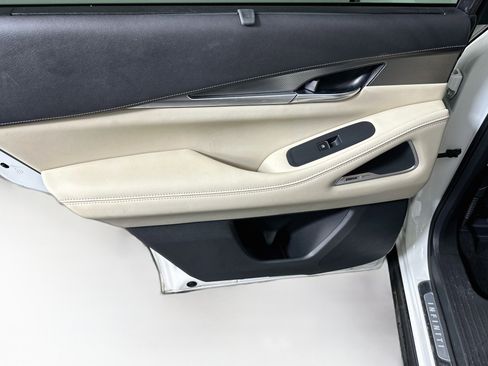 Used 2023 INFINITI QX60 Luxe w/ Performance Audio Package FWD image 26