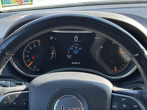 Certified 2019 Jeep Grand Cherokee Limited image 23