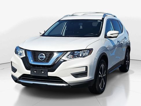 Used 2020 Nissan Rogue SV w/ Premium Package image 10