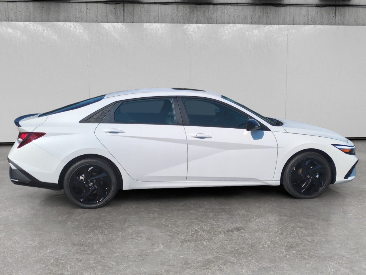 New 2026 Hyundai Elantra SEL Sport FWD image 8