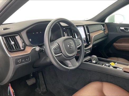 Certified 2022 Volvo XC60 T8 Inscription Expression image 16