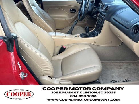 Used 2002 MAZDA MX-5 Miata LS image 12