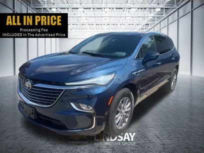 Used 2023 Buick Enclave Essence