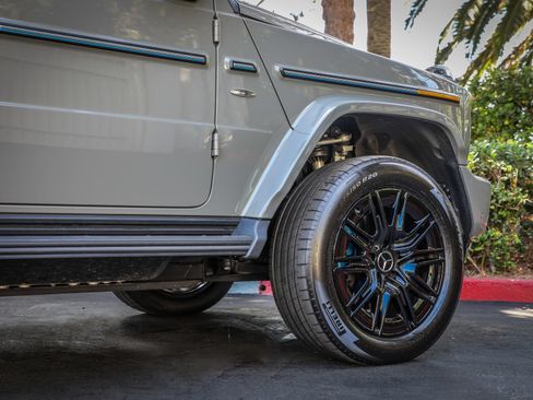 Used 2025 Mercedes-Benz G 580 w/ EQ Technology image 10