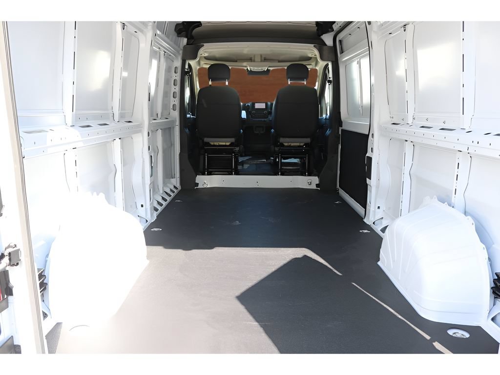 New 2026 RAM ProMaster 2500 w/ Convenience Group FWD image 14