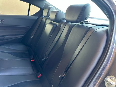 Used 2022 Acura ILX image 28