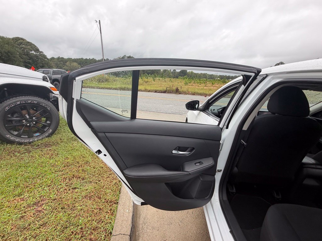Used 2023 Nissan Sentra S FWD image 52